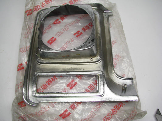 Round Headlamp Bezel Left W/ Out Chrome Grille 1979-1980 Chevrolet / GMC Truck