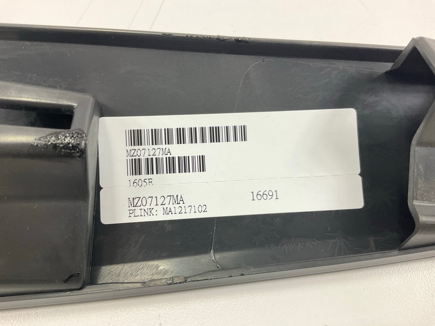SURFACE SCRATCHES - Front Upper Grille Moulding Trim 2013-15 CX-5 - MA1217102