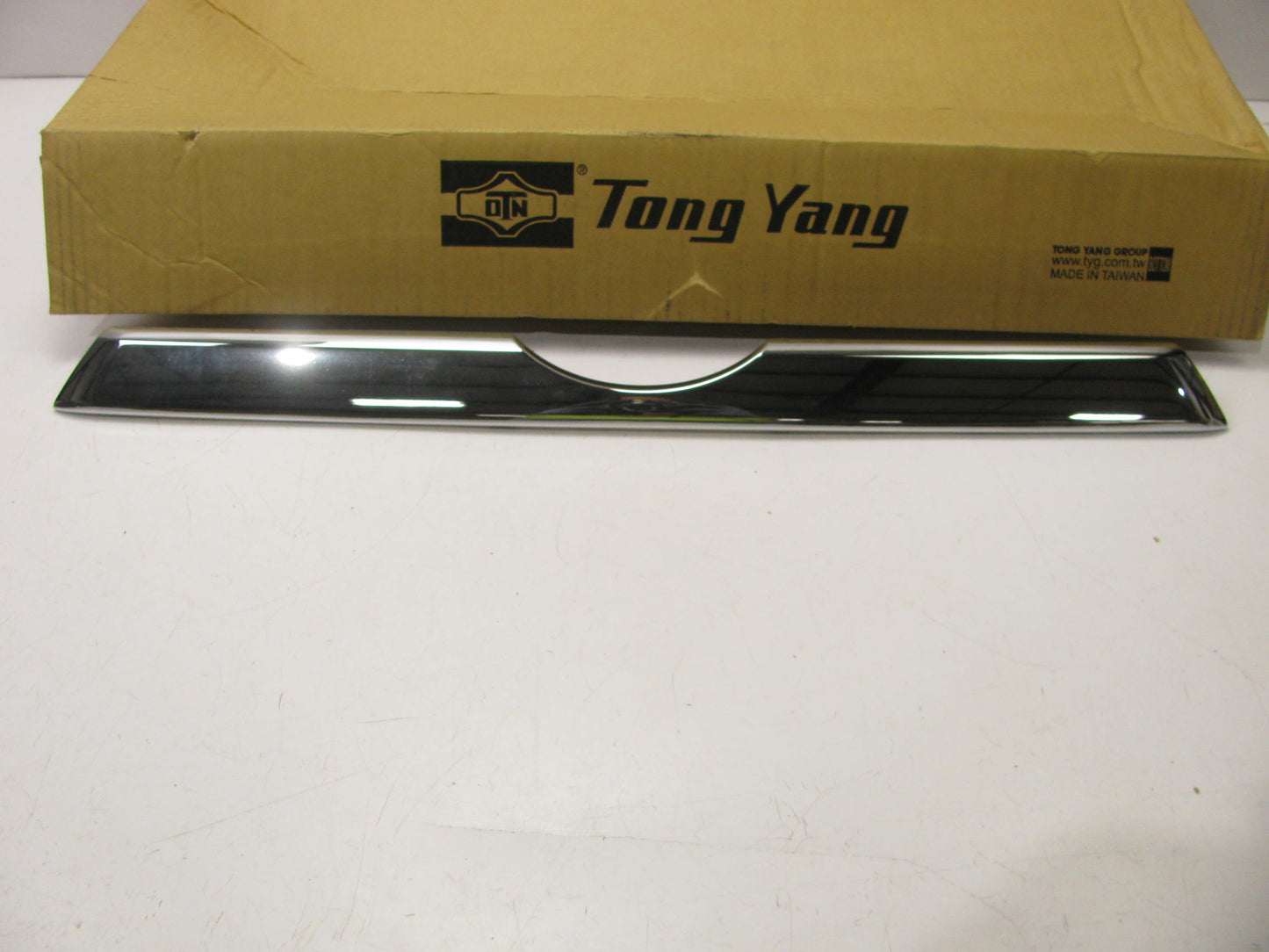 NEW - AFTERMARKET Grille Molding Upper TO1216103 For 2014-2018 Toyota 4Runner