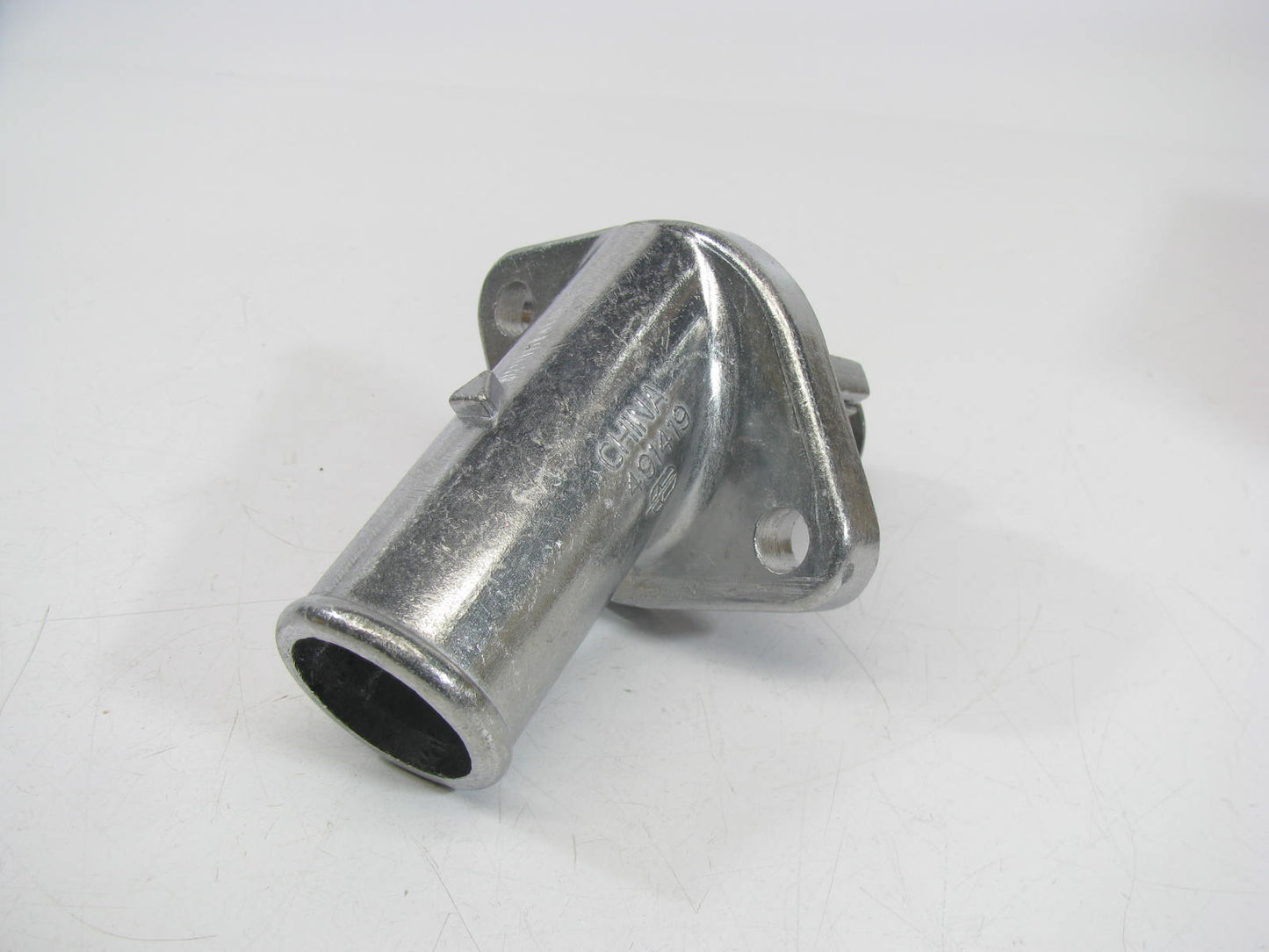 Torqflo 815620 Engine Coolant Thermostat Housing For 1991-2002 Saturn 1.9L-L4