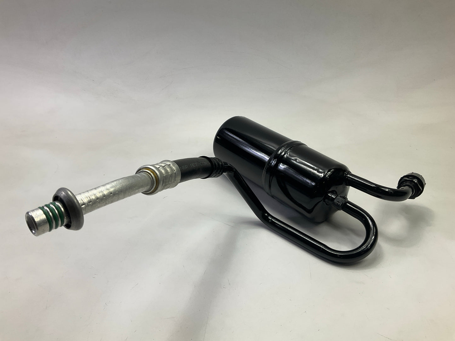 Tough One T83350 A/C Accumulator W/ Hose For 1999-2002 Nissan Quest, Villager