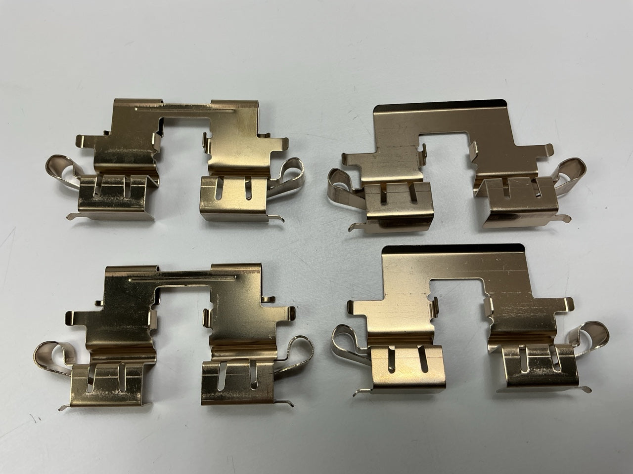 Toyota 04948-48020 Rear Brake Hardware Anti-Rattle Clip Set