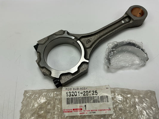 NEW OEM Toyota 13201-29525 STD Size Connecting Rod W/ Bearings 1MZ-FE, 3MZ-FE V6