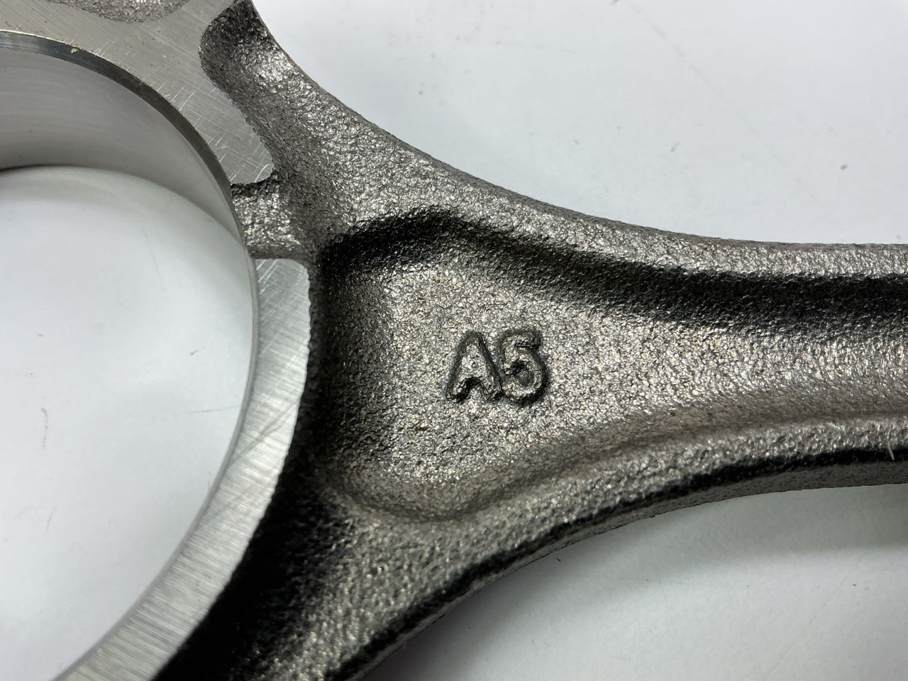 NEW OEM Toyota 13201-29525 STD Size Connecting Rod W/ Bearings 1MZ-FE, 3MZ-FE V6