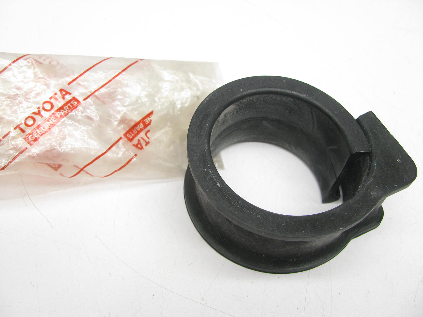 NEW 45517-14010 RIGHT Rack And Pinion Mount Bushing OEM For 82-85 Toyota Celica