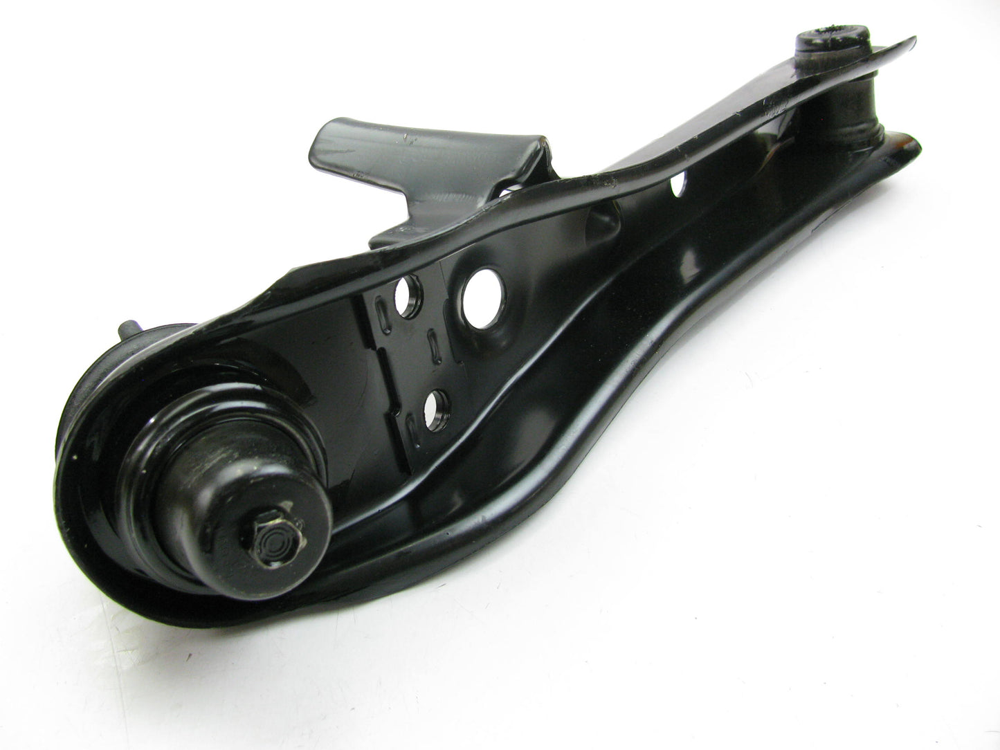 OEM Left Front Lower Control Arm W/ball Joint 48069-19045 For 74-79 Corolla