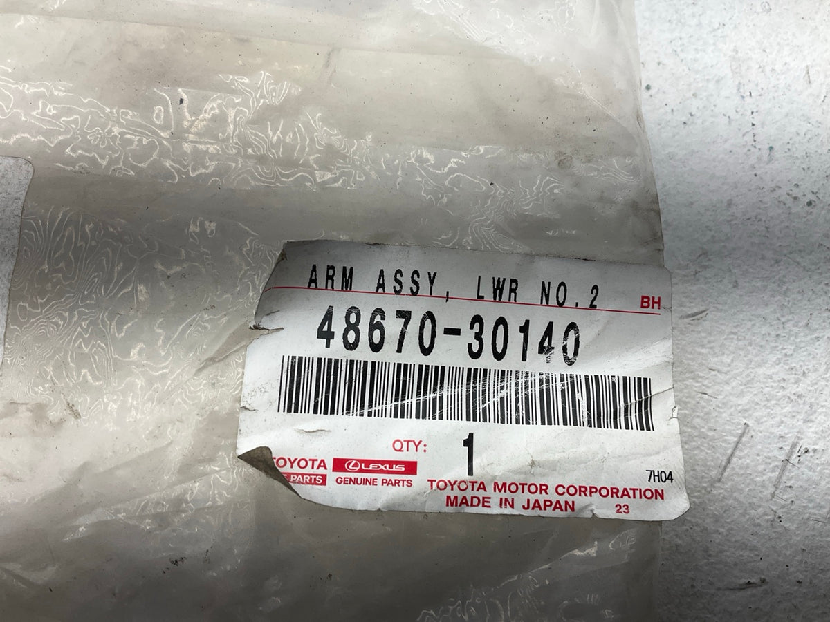 NEW OEM Toyota 48670-30140 Front Left Driver Side Lower Control Arm 93-94 GS300