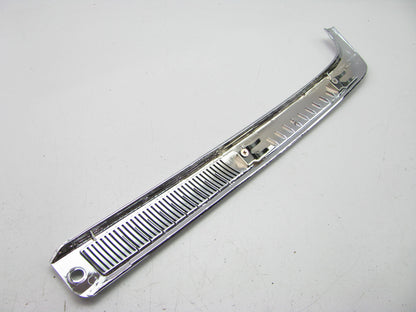 NOS OEM ROOF SIDE VENTILATOR For TOYOTA   62952-29085