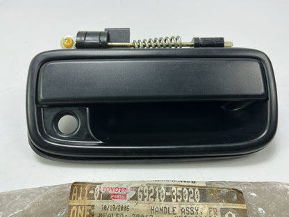 NEW - OEM 6921035020 Front Right Outside Door Handle For 1995-2000 Toyota Tacoma