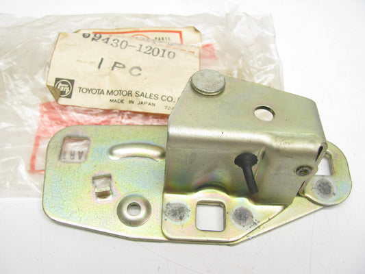 NOS OEM Rear Door Lock Striker 69430-12010 1974-1979 Toyota Corolla