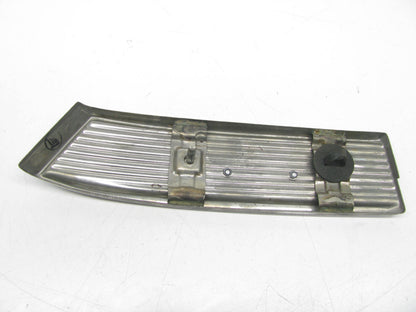 NOS OEM Trim Badge Emblem ( DELUXE ) 75640-20040 For TOYOTA