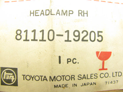 NOS OEM Toyota 81110-19205 Right Passengers Side Headlight Lamp & Retaining Ring