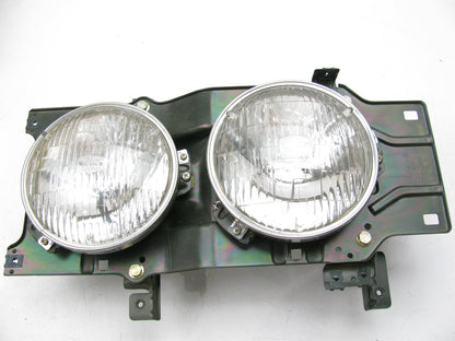 NOS 81110-29315 FRONT RIGHT Headlamp Light  Assembly OEM For 74-78 Toyota Corona