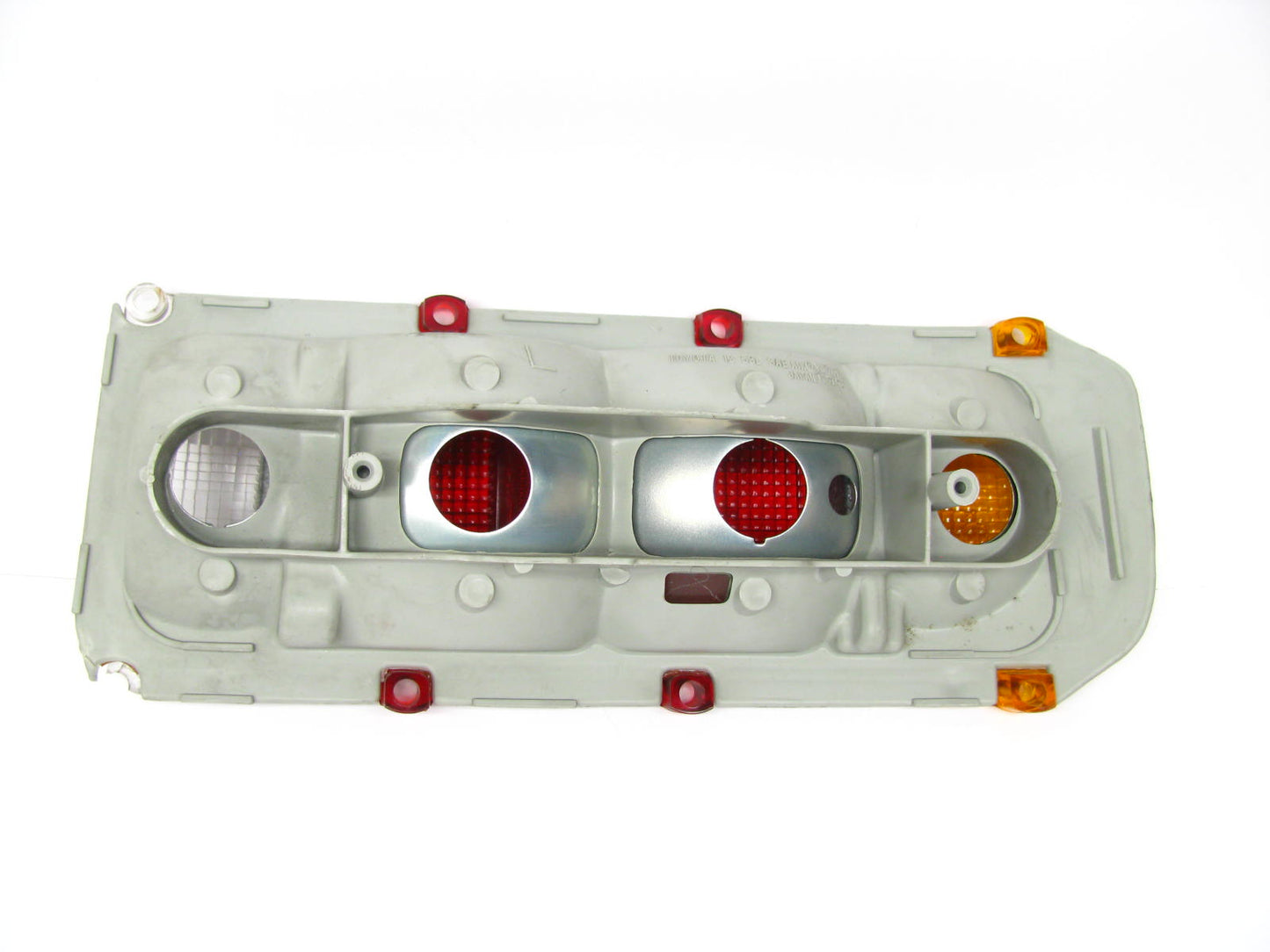 DAMAGED CORNER Toyota 81561-12151 Rear Left Tail Light Lamp 1970-74 Corolla KE20