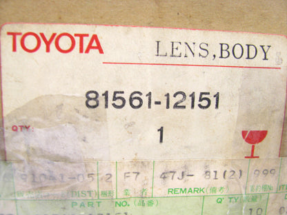 DAMAGED CORNER Toyota 81561-12151 Rear Left Tail Light Lamp 1970-74 Corolla KE20