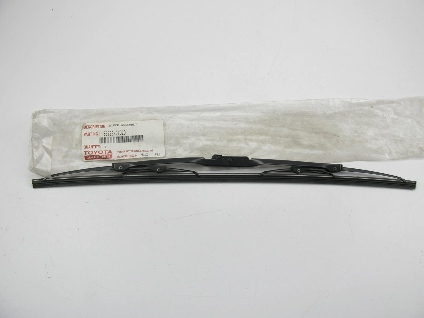 NEW GENUINE LEFT Drivers Side Windshield Wiper Blade OEM 05-12 Avalon 8522207020