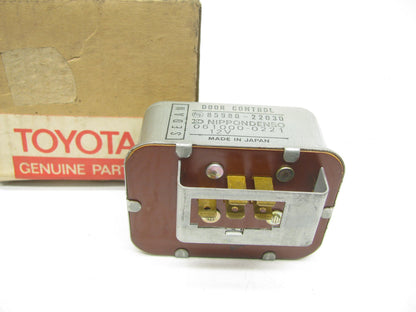 NOS OEM Door Control Relay 85980-22030 77-80 Toyota Cressida 061000-0221