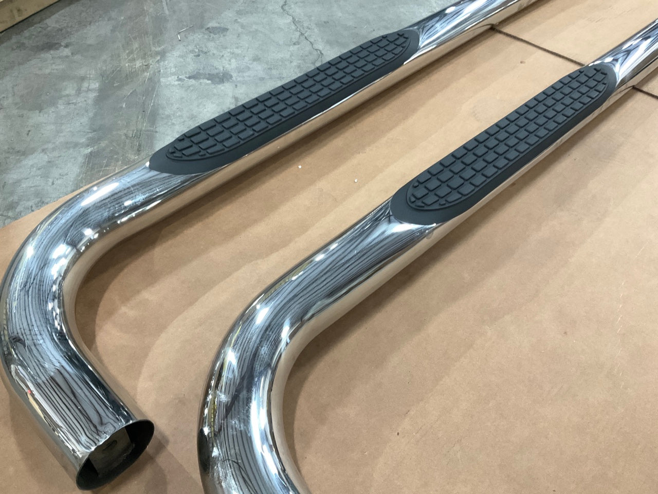 MISSING WASHERS - Trailfx A0031S Nerf Bars 3'' Stainless Tube Steps, Crew Cab