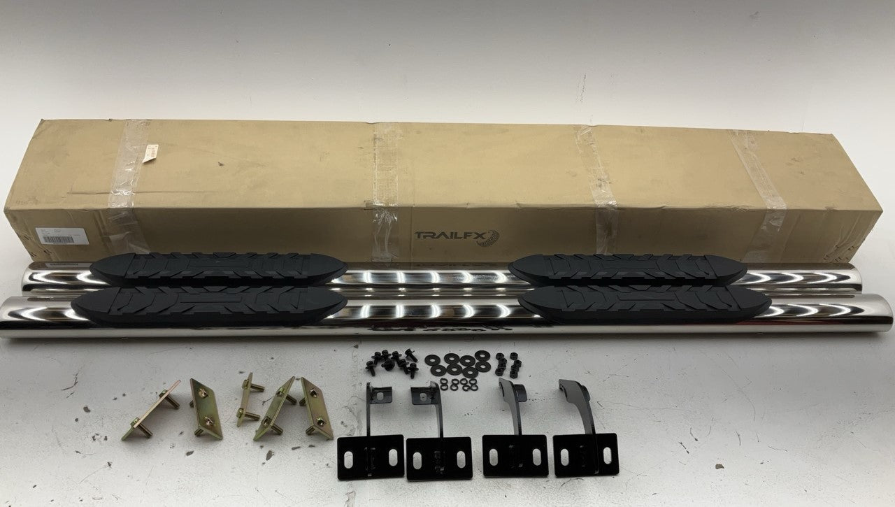 Trailfx A1504S 4'' Oval Side Step Bars - 1997-2004 Ford F-150 Super Cab
