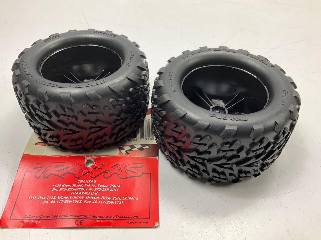 Traxxas 3668A All-star 2.8'' Black Chrome Wheels, Talon Tires, Stampede Rear