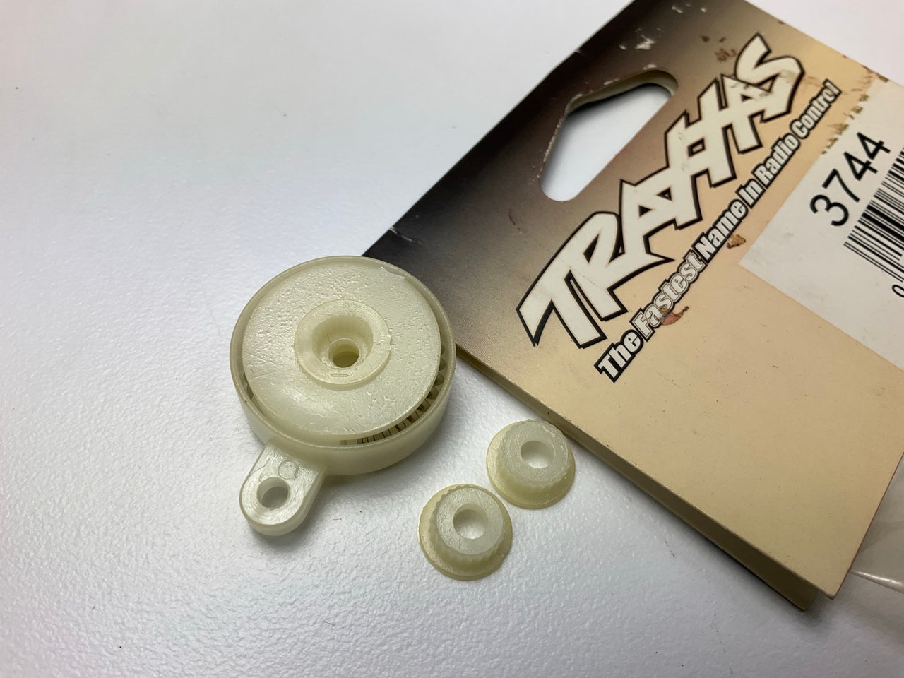 Traxxas 3744 Servo Saver Nitro Slash / Rustler / T-Maxx 3.3 / 4-Tec / Bandit