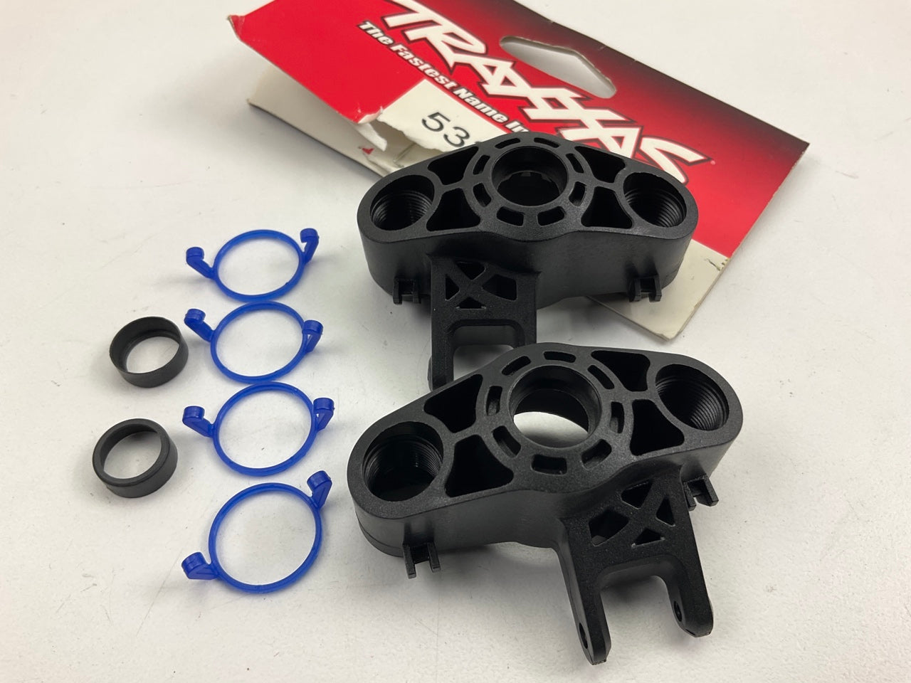 Traxxas 5334R Axle Carriers, Left & Right Slayer, Summit