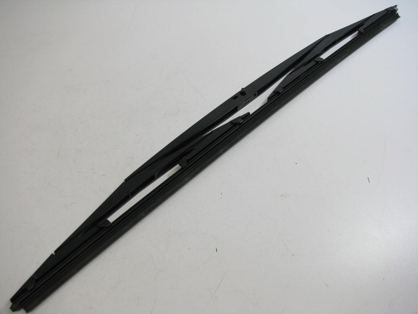Trico 21-220 Front Nu-Vision Windshield Wiper Blade - 22''