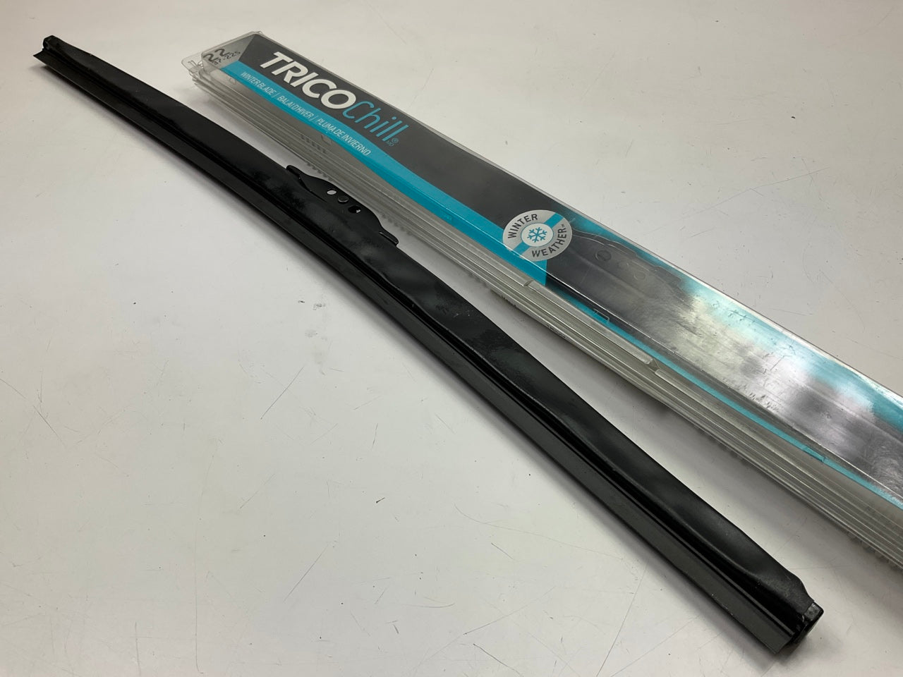 TRICO Chill 37-225 Extreme Weather Winter Wiper Blade - 22''