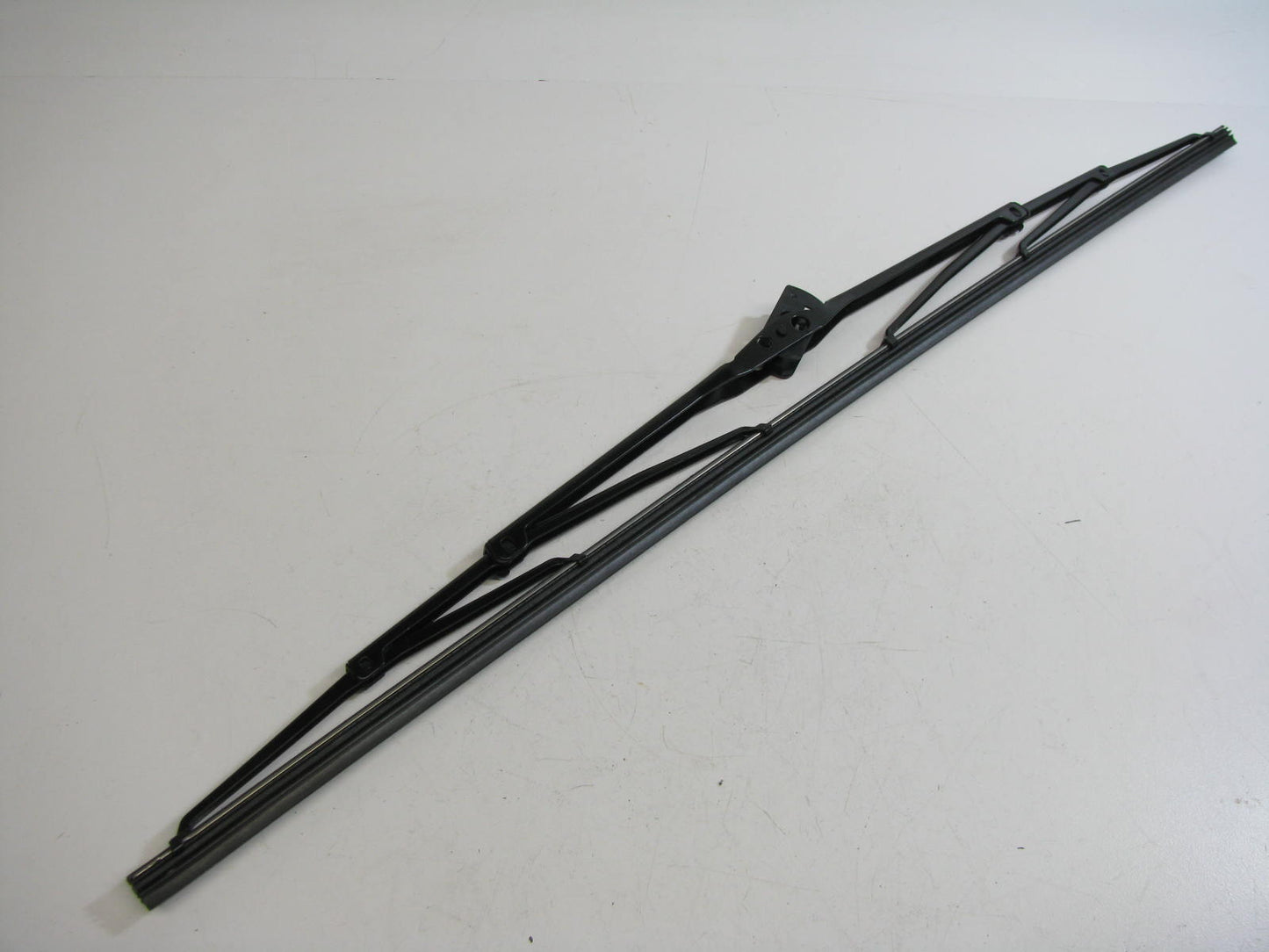 Tridon 75-210 Front TeflonWindshield Wiper Blade - 21''