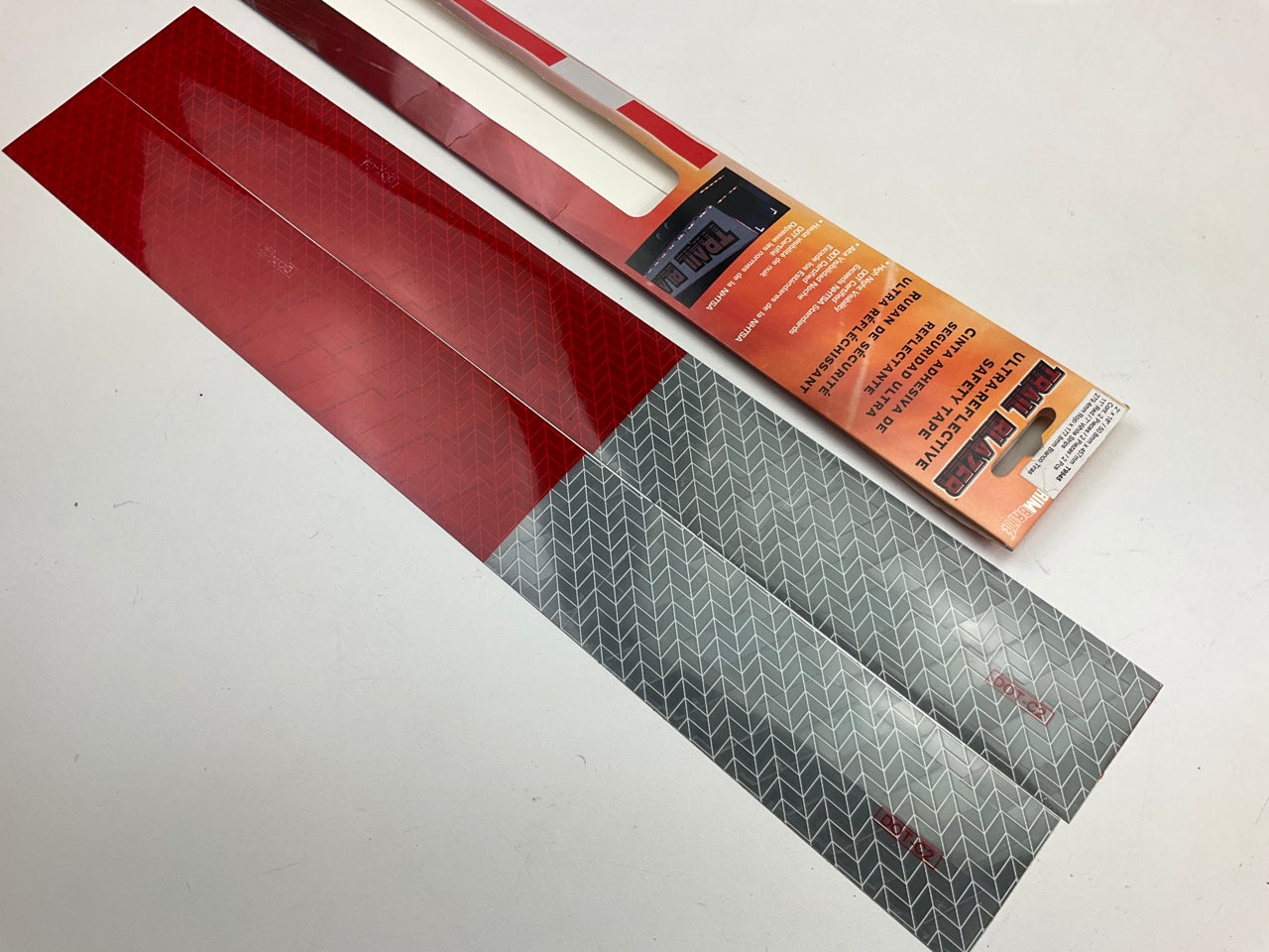 Trimbrite T9945 Trail Blazer Light Reflective Tape Set, 18'' X 2 White / Red