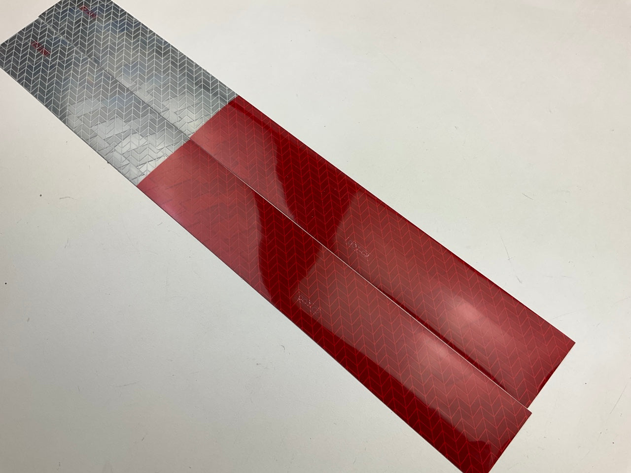 Trimbrite T9945 Trail Blazer Light Reflective Tape Set, 18'' X 2 White / Red