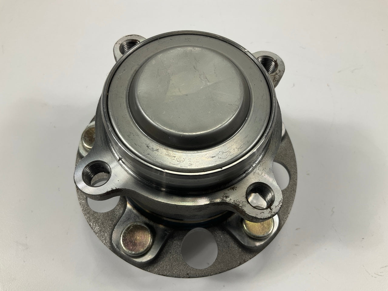 TRQ BHA65627 Rear Wheel Bearing And Hub Assembly