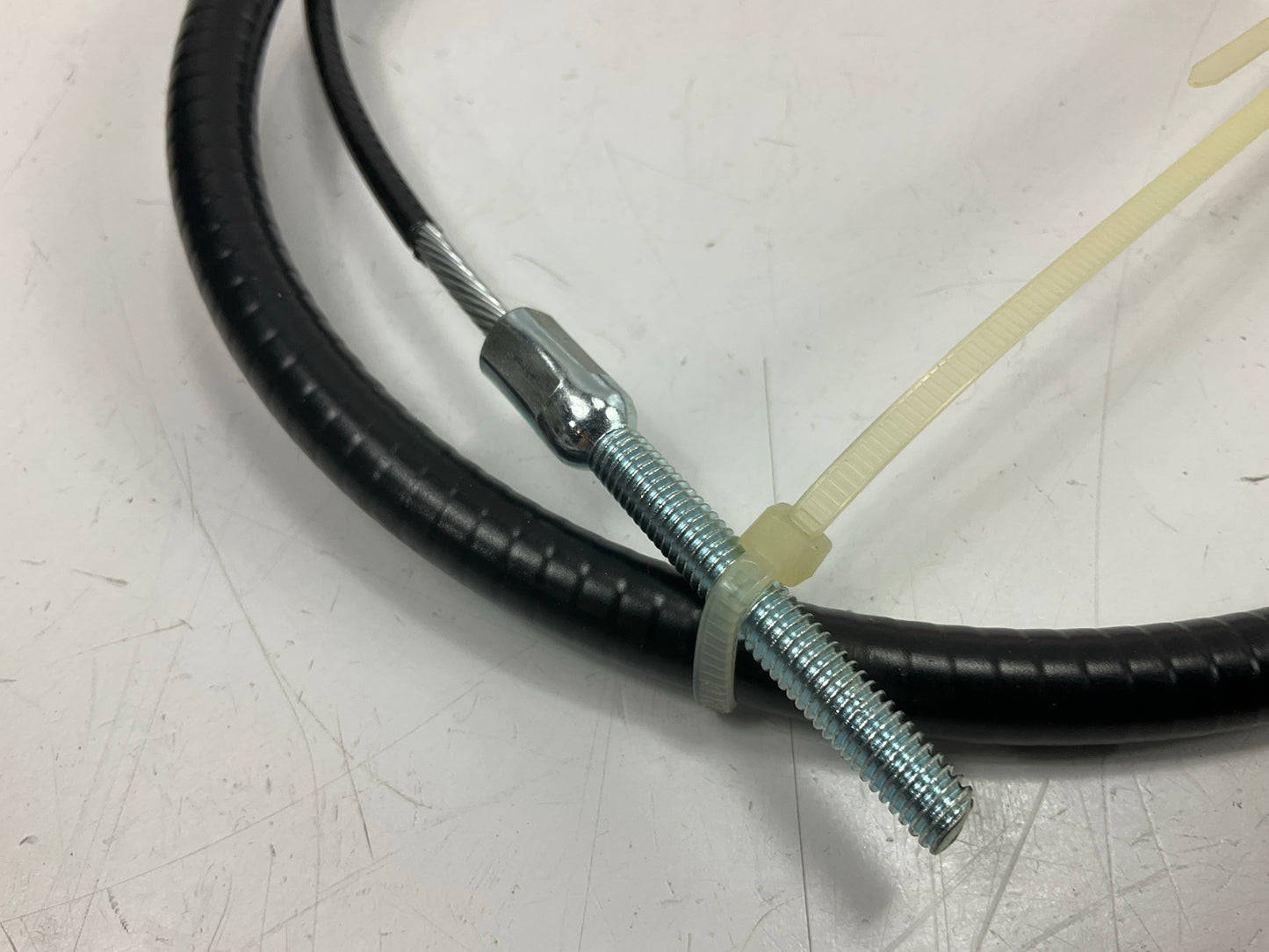 Tru-torque C660395 Front Parking Brake Cable For 2001-2004 Ford Escape, Tribute