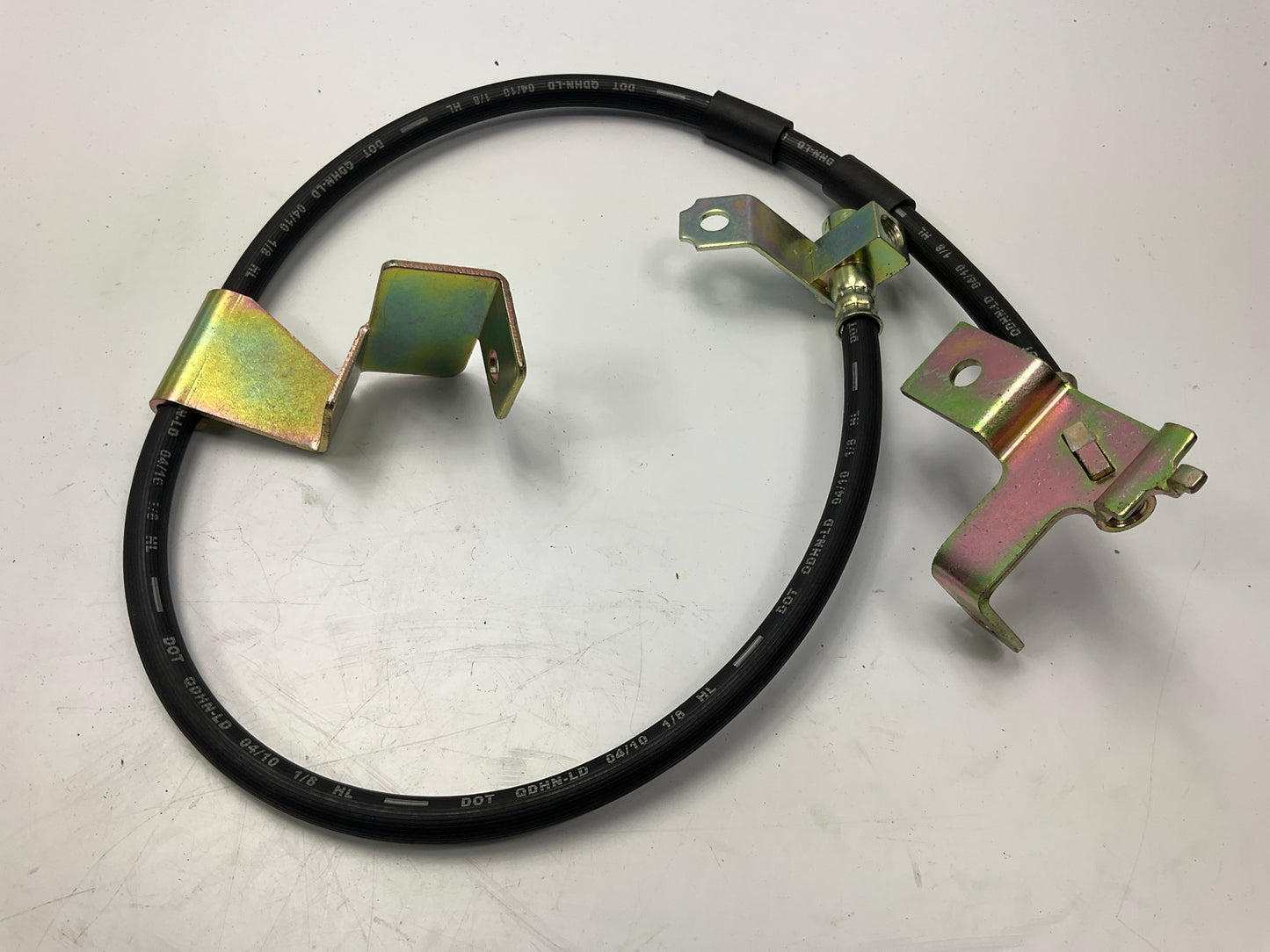 Tru-torque H381058 Rear Center Brake Hose For 1998-1999 Dodge Durango