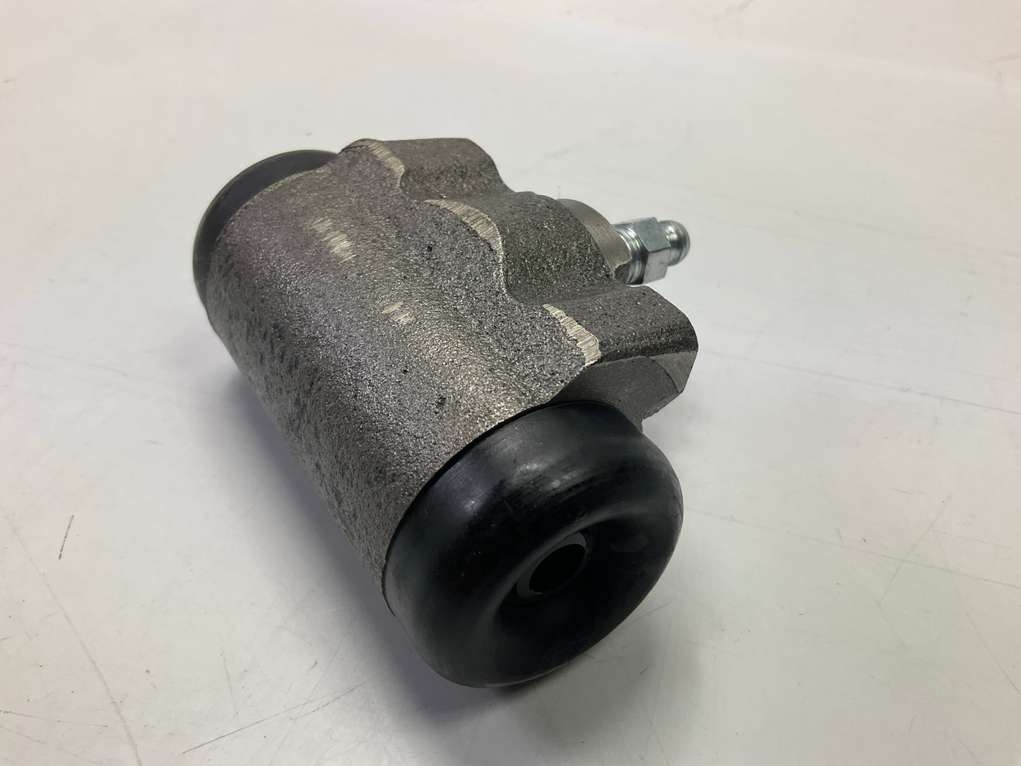 Tru-torque W18985 Rear Right Drum Brake Wheel Cylinder