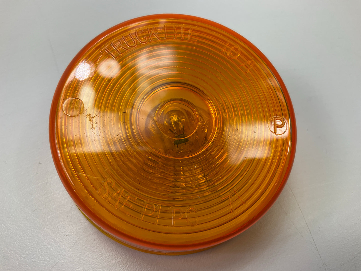 Truck-lite 10519Y 10 Series Amber Incandescent Round Marker Light, Grommet Mount