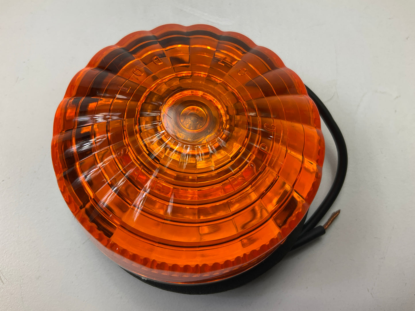 Truck-lite 1294A Incandescent, Yellow Round, 1 Bulb Clearance Marker Light