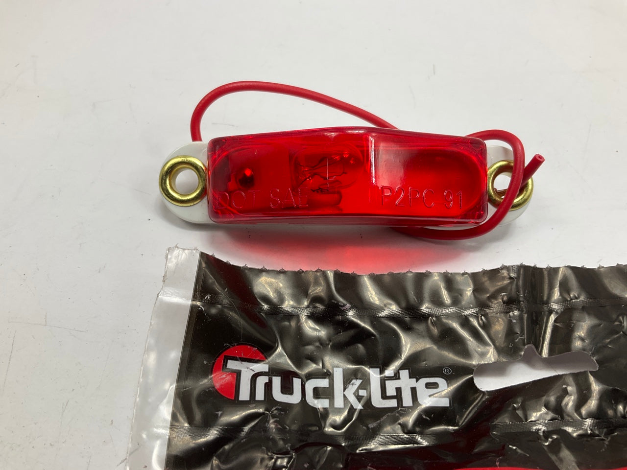 Truck-Lite 1520-3 Red Cab Marker Light Lamp, Slim