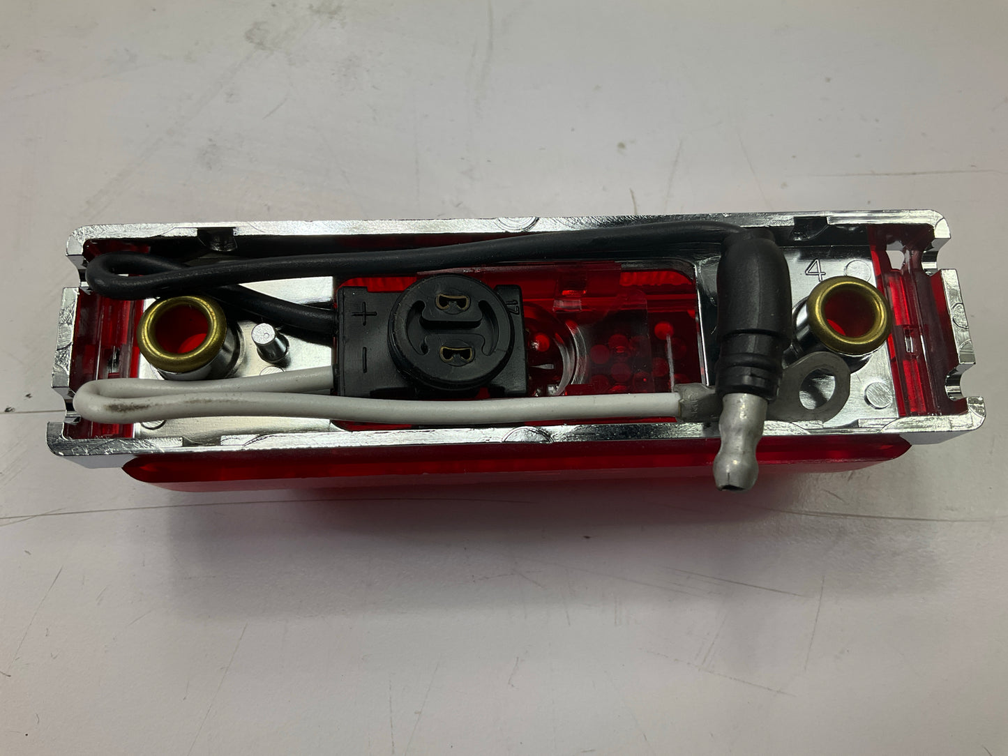 Truck-lite 19031R1 19 Series Base Mount LED Red Rectangular Marker Lamp