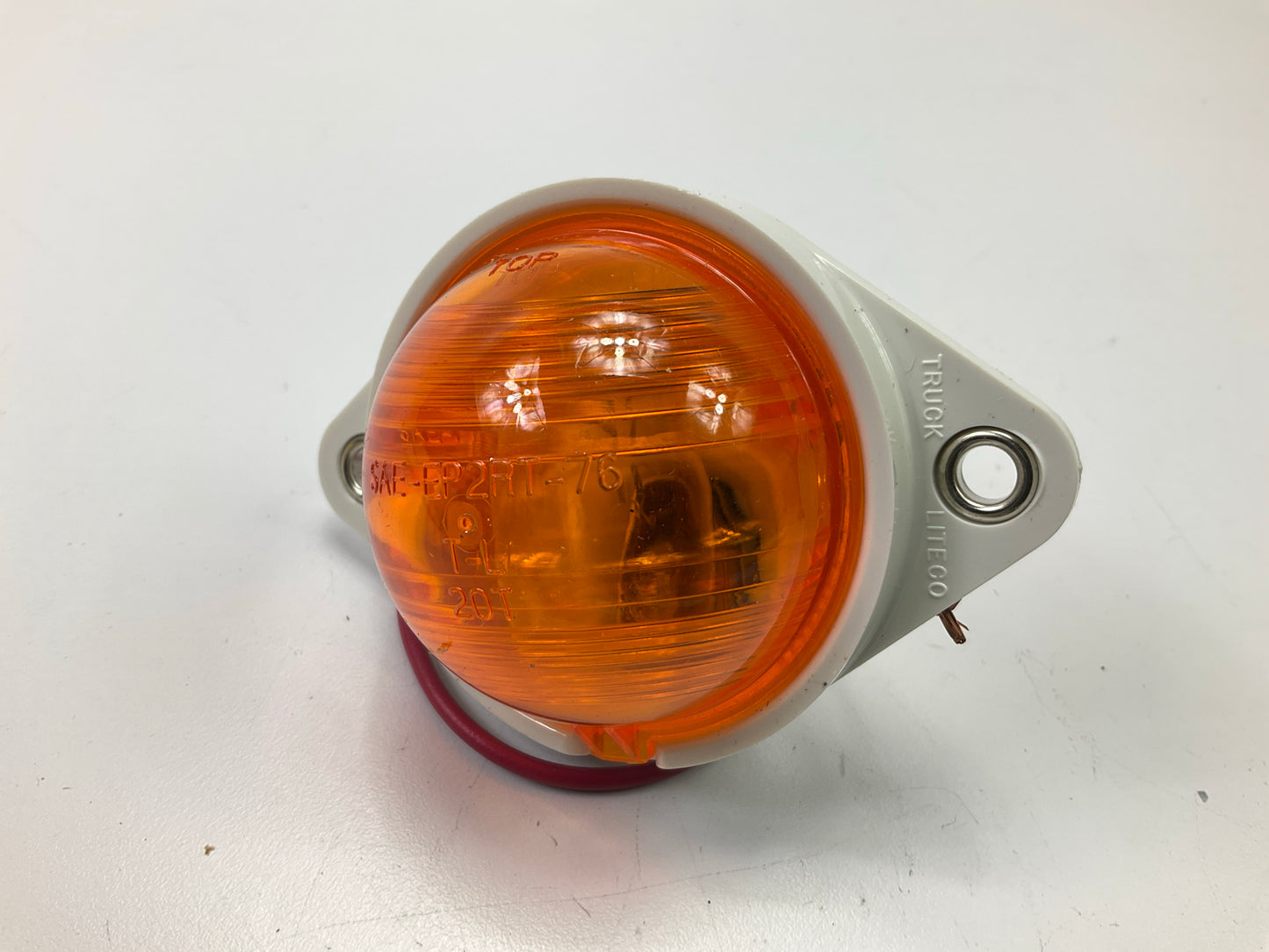 Truck-lite 20301Y Incandescent Yellow Round Turn Signal Light, Bracket Mount 12V