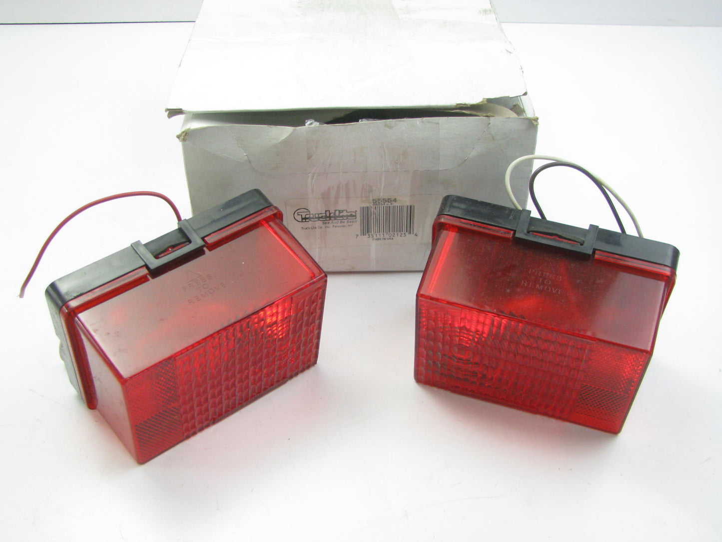 Truck-lite 55554 Submersible Incandescent Personal Trailer Tail Lights LAMPS SET