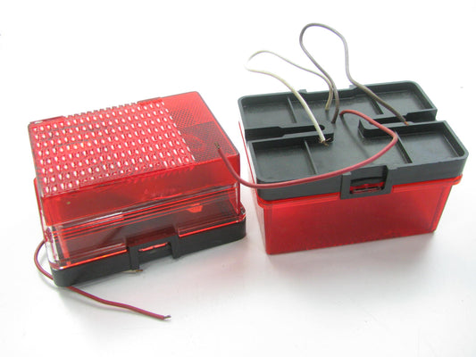 Truck-lite 55554 Submersible Incandescent Personal Trailer Tail Lights LAMPS SET