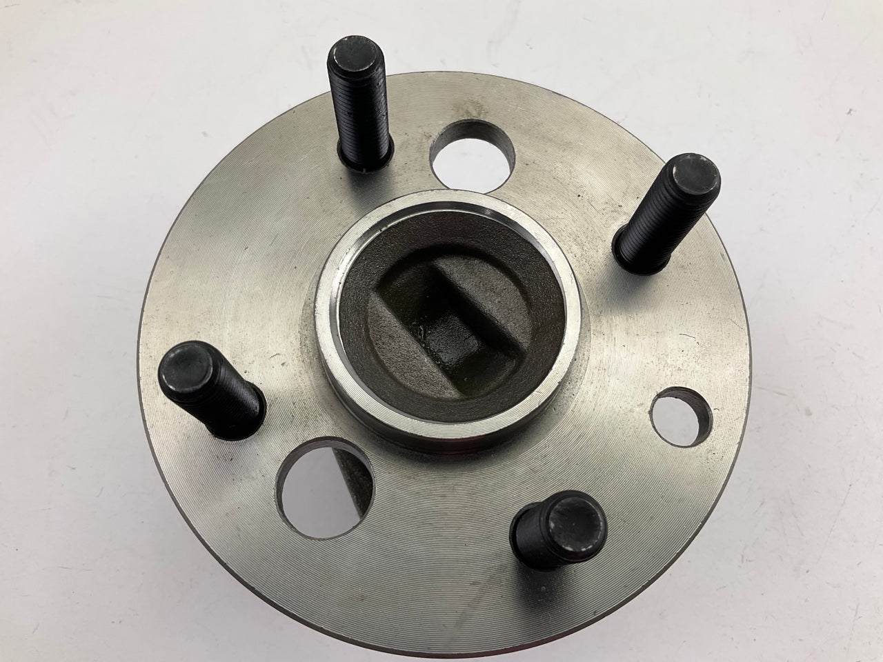 Trustar 103000 Rear Wheel Axle Bearing And Hub Assembly