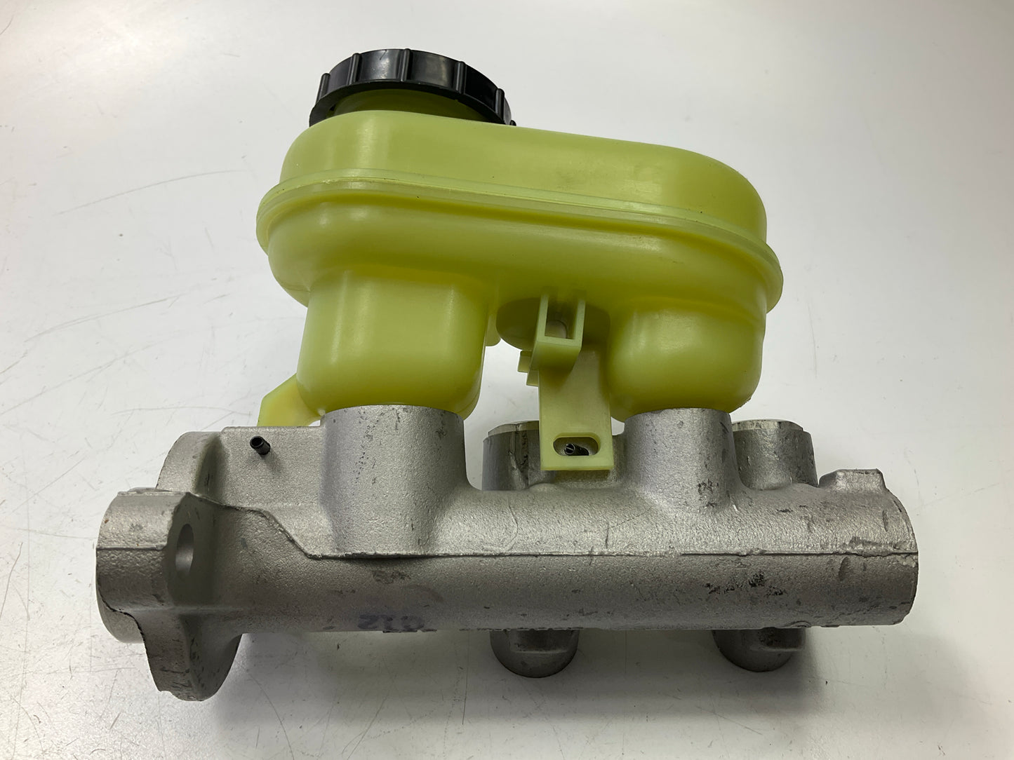 Trustar 22-10132 Brake Master Cylinder