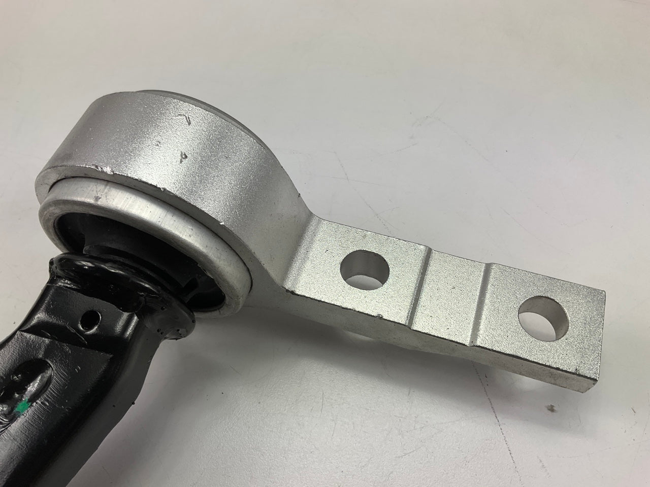 Trustar 2703-97440 Suspension Control Arm And Ball Joint - Front Right Lower