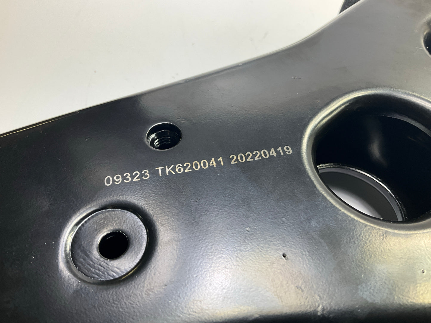 Trustar TK620041 Front Left Lower Suspension Control Arm & Ball Joint