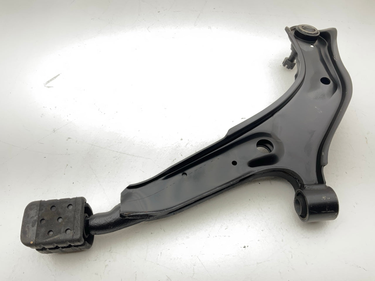 Trustar TK620348 Front Right Lower Control Arm And Ball Joint For 1998-01 Altima