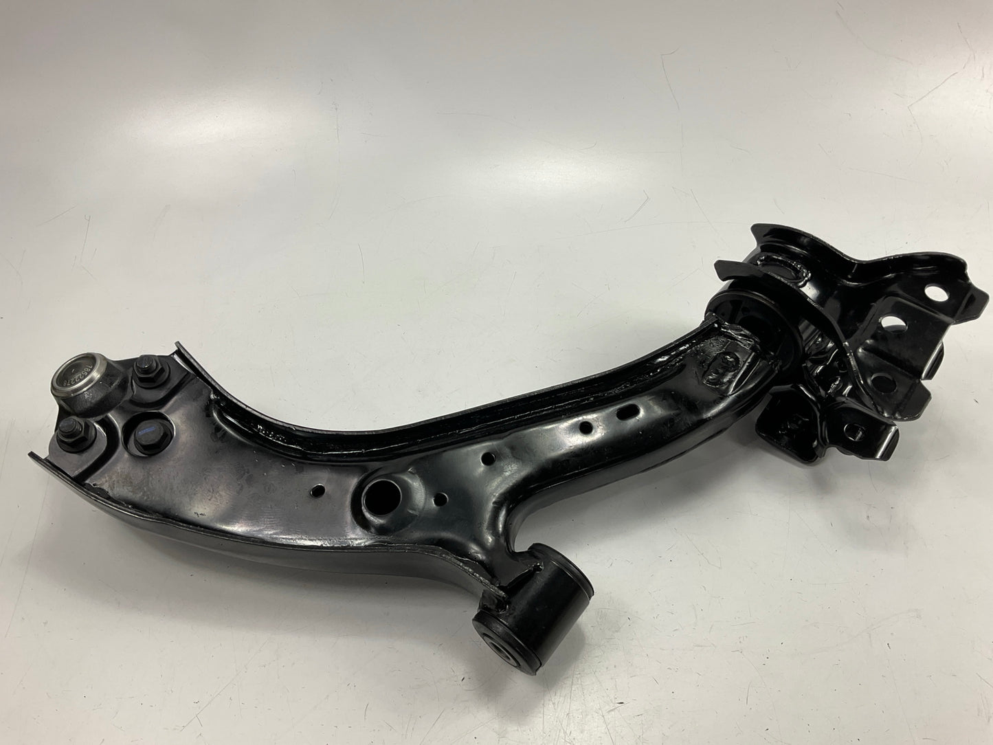Trustar TK620500 Front Left Lower Control Arm & Ball Join For 07-11 Honda CR-V