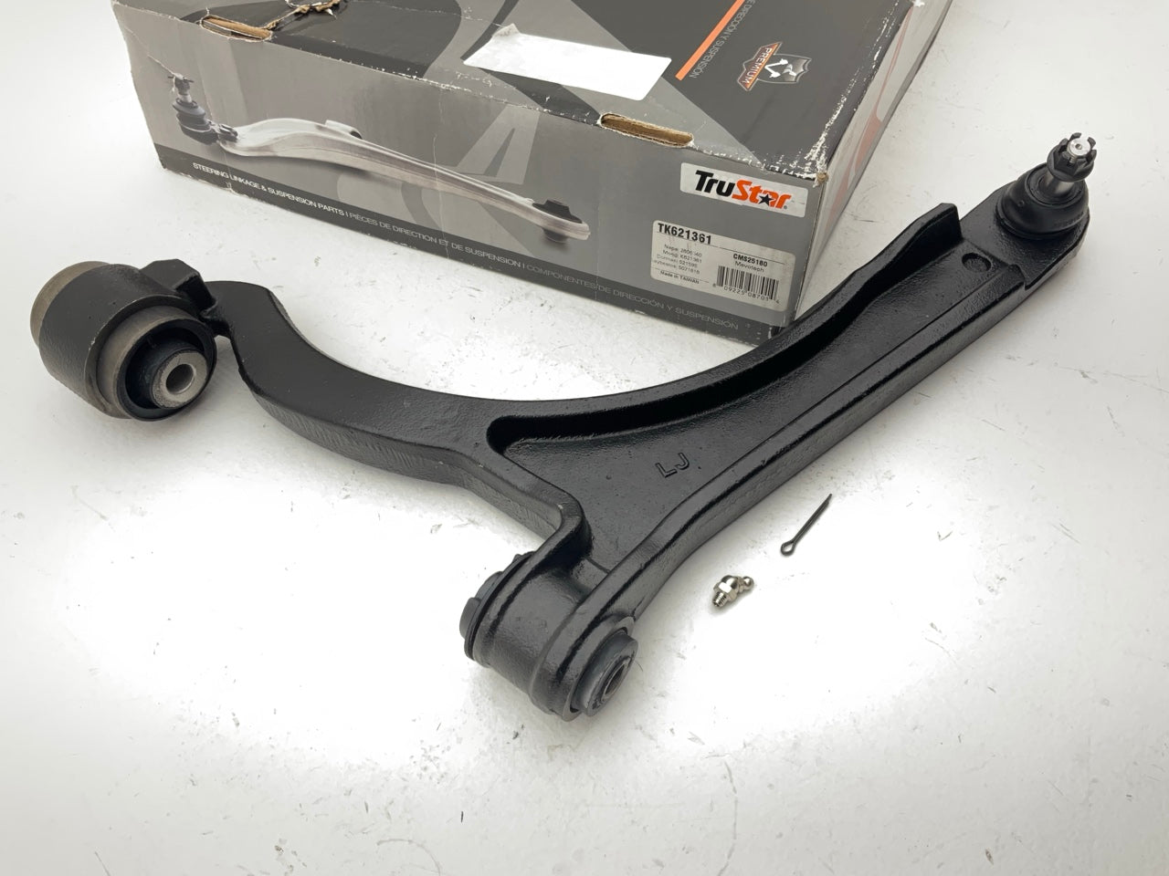 Trustar TK621361 Front Left Lower Control Arm And Ball Joint