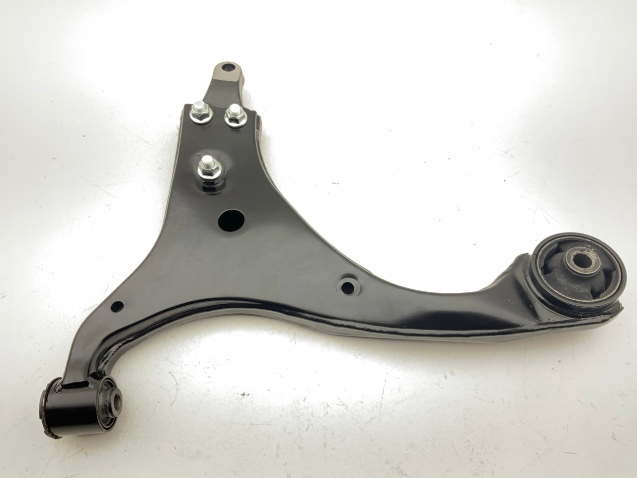 Trustar TK641581 Front Right Lower Control Arm And Ball Joint